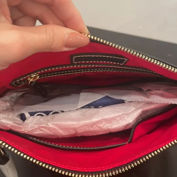 NWT Dooney & Bourke Pebble Grain Crossbody Bag - Picture 10 of 11